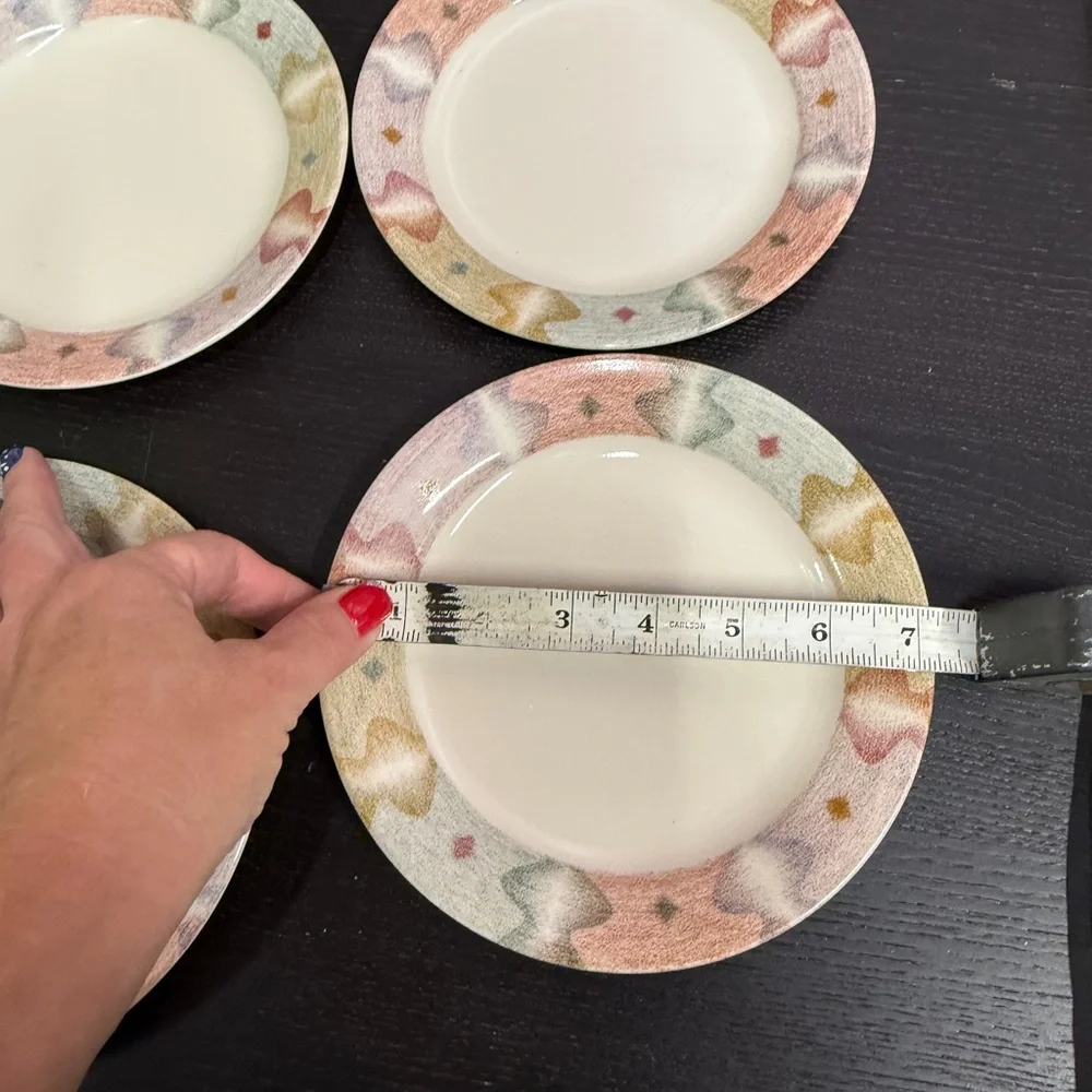 1980’a Corelle Mirage Cream Dinnerware Elegant Design set of 4 Plates 7.25 - Picture 9 of 11